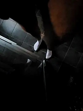 rezzzze online show from October 14, 5:41 am