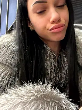 ilariea girl online show from January 18, 5:39 pm