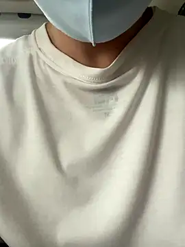 Snapshot of kumatan3434 chatting on October 3, 7:27 am kumatan3434 online show from October 3, 7:27 am