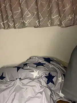 Snapshot of kumatan3434 chatting on October 31, 12:28 pm kumatan3434 online show from October 31, 12:28 pm