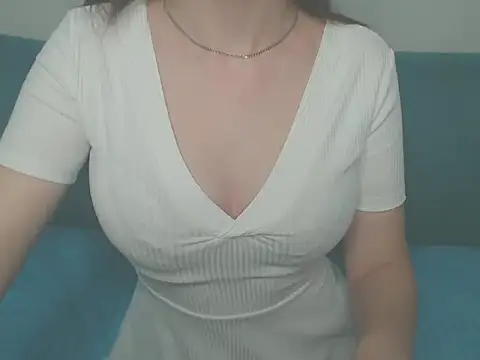 KristenStamen online show from February 16, 12:40 am