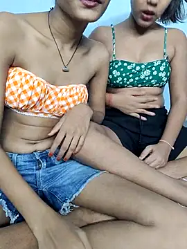 Unique girls90 online show from April 21, 3:17 pm