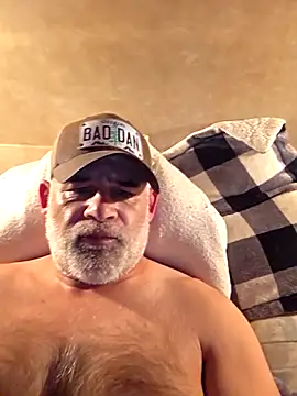 DeeBestEver online show from December 1, 2:44 pm