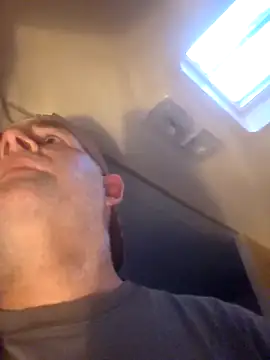 DeeBestEver online show from April 19, 2:44 am