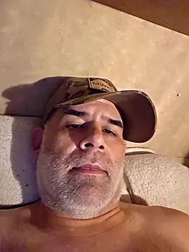 DeeBestEver online show from April 22, 3:09 am