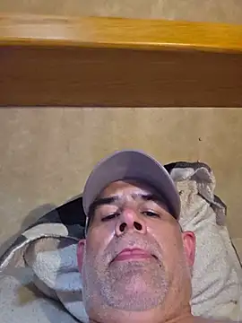 DeeBestEver online show from June 13, 8:51 pm