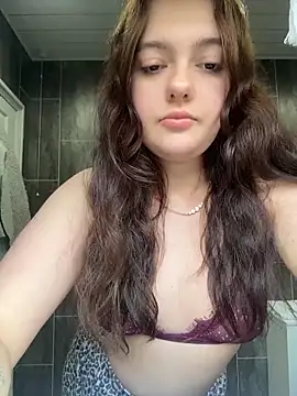 Victoria6989 online show from February 15, 3:31 pm