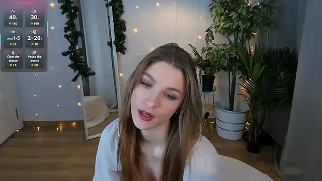 PollyMayer online show from December 16, 8:58 pm