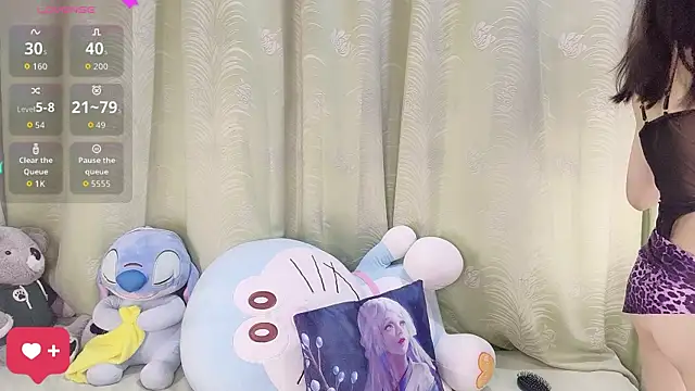 kindbee online show from November 12, 10:26 am