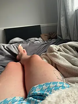 MadelineLeah online show from June 7, 4:33 pm