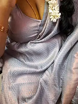 Snapshot of Tamil_Ammani chatting on October 4, 7:45 pm Tamil Ammani online show from October 4, 7:45 pm