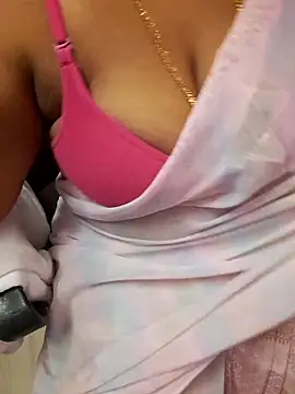 Snapshot of Tamil_Ammani chatting on October 5, 4:49 pm Tamil Ammani online show from October 5, 4:49 pm