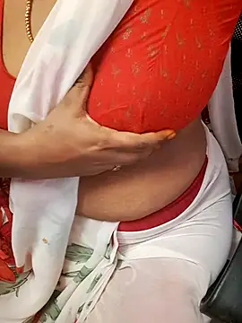 Snapshot of Tamil_Ammani chatting on October 13, 12:49 pm Tamil Ammani online show from October 13, 12:49 pm