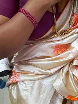 Snapshot of Tamil_Ammani chatting on October 30, 8:53 pm Tamil Ammani online show from October 30, 8:53 pm