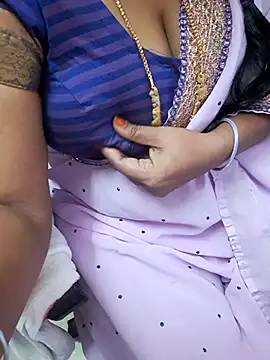 Snapshot of Tamil_Ammani chatting on November 9, 4:27 pm Tamil Ammani online show from November 9, 4:27 pm