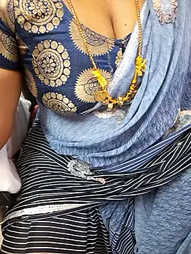 Snapshot of Tamil_Ammani chatting on November 27, 3:52 am Tamil Ammani online show from November 27, 3:52 am