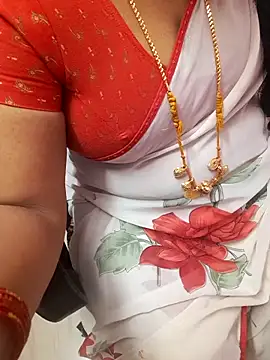 Snapshot of Tamil_Ammani chatting on December 19, 9:49 am Tamil Ammani online show from December 19, 9:49 am