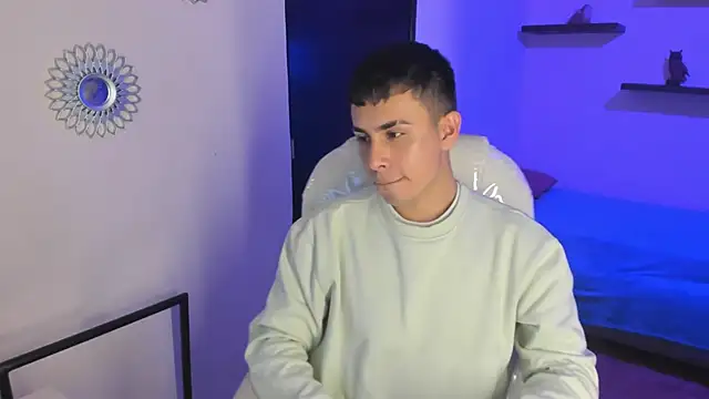 Snapshot of Nyko_ds chatting on November 12, 4:24 am Nyko ds online show from November 12, 4:24 am