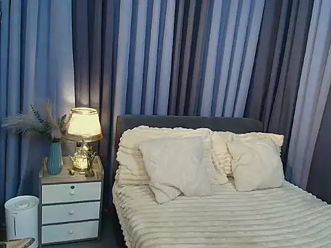 Snapshot of Kaydee_Callix chatting on October 7, 4:37 pm Kaydee Callix online show from October 7, 4:37 pm