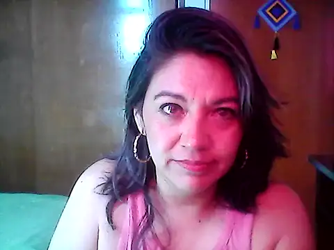 XxAntonellaxxx online show from December 16, 3:50 pm