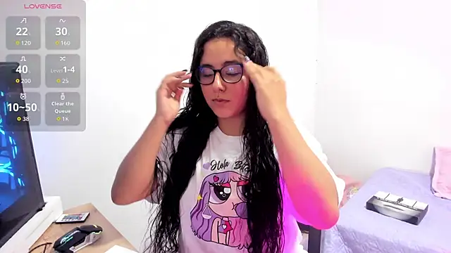 Venus cat  online show from October 28, 2:53 pm