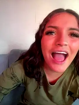 Snapshot of AuroraPink_ chatting on October 10, 8:08 pm AuroraPink  online show from October 10, 8:08 pm