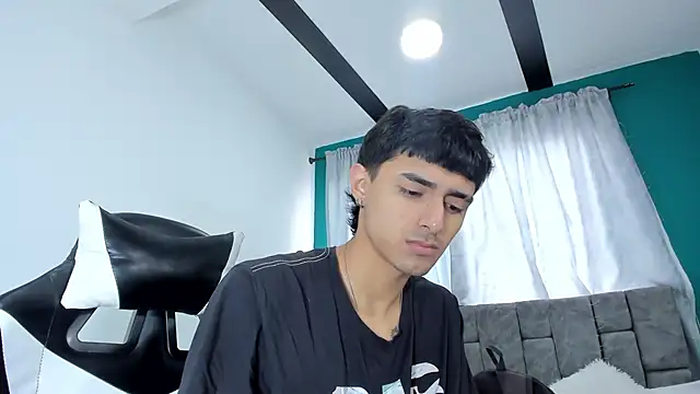 Anthony carter online show from December 21, 1:18 pm