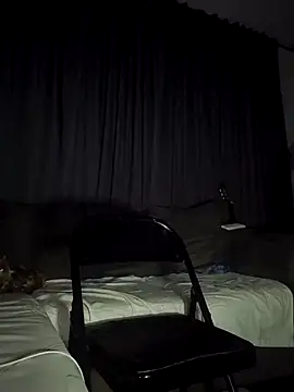 Curious9884 online show from December 2, 11:04 am