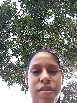 Dakota-Moon online show from October 5, 7:45 pm