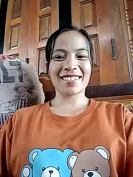 -Lauren- online show from October 4, 12:19 am