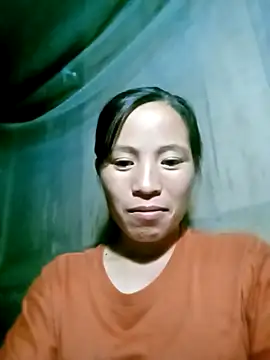 -Lauren- online show from October 11, 12:26 pm