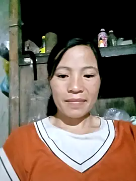 -Lauren- online show from October 31, 11:17 pm