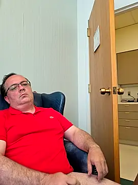Snapshot of Iceman69696 chatting on June 25, 6:34 pm Iceman69696 online show from June 25, 6:34 pm