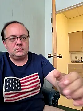 Snapshot of Iceman69696 chatting on June 26, 5:39 pm Iceman69696 online show from June 26, 5:39 pm