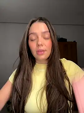 luiza barcelos online show from October 27, 6:34 pm