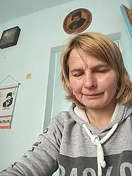 Masha412111 online show from May 19, 8:42 am