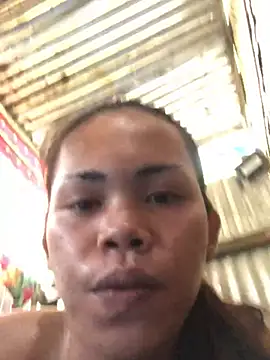Snapshot of ella_foxtrot chatting on June 29, 11:27 pm ella foxtrot online show from June 29, 11:27 pm