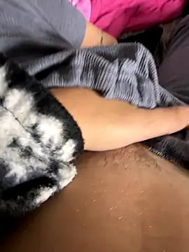 Snapshot of porca05_ chatting on October 6, 9:40 am porca05  online show from October 6, 9:40 am