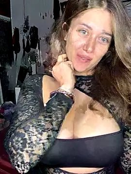 Snapshot of Malasantababy chatting on October 4, 11:36 pm Malasantababy online show from October 4, 11:36 pm