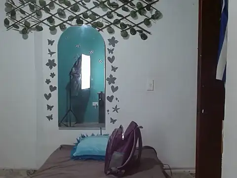 Ebony luna online show from April 22, 12:18 pm