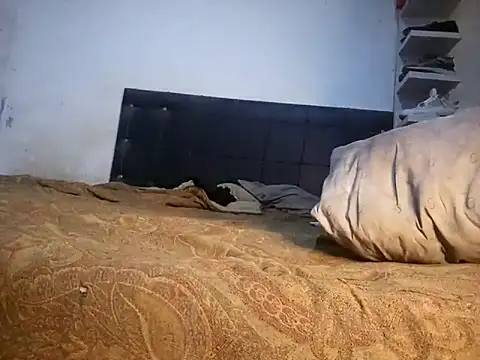 FreakyKaigrey online show from February 26, 12:37 pm