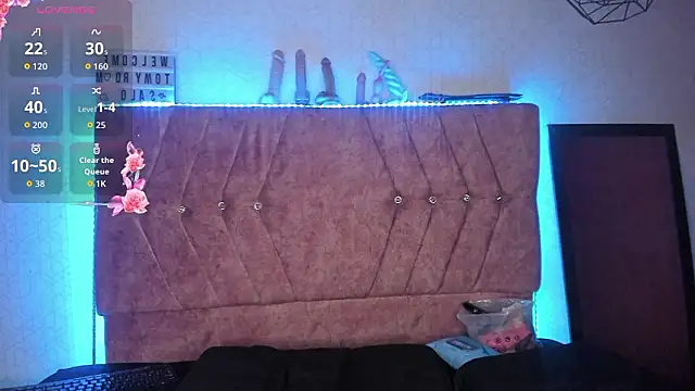 Mia lopez 1 online show from March 8, 2:04 am