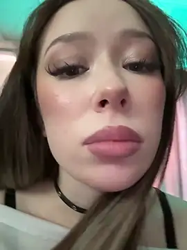 RollDolls online show from November 9, 7:17 am