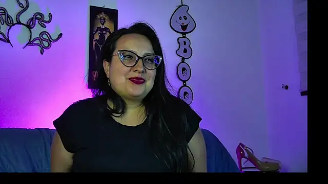 vallery161 online show from October 11, 5:39 am