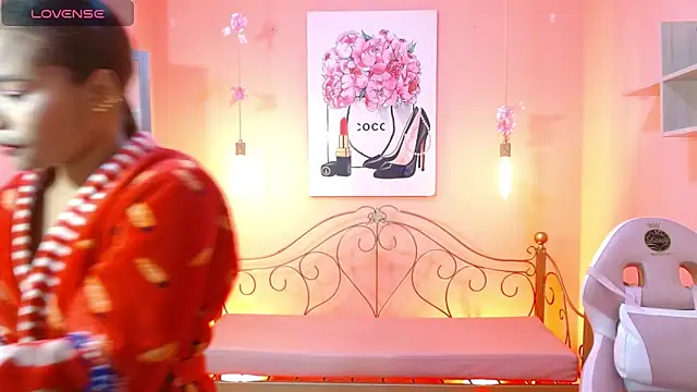 ingrid03 taffur online show from March 25, 7:09 pm