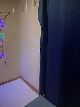 allnaturalmermaid online show from December 17, 11:00 pm