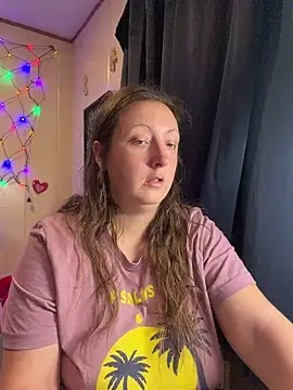 allnaturalmermaid online show from April 23, 9:28 pm