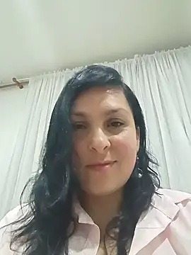 Snapshot of pilar_11-84 chatting on October 23, 2:00 am pilar 11-84 online show from October 23, 2:00 am