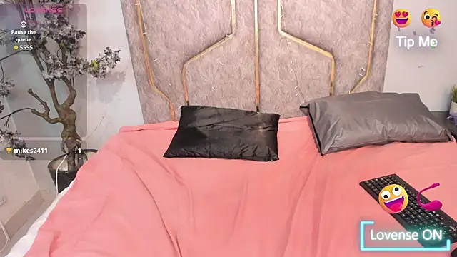 Snapshot of Nahomycarterr chatting on October 11, 8:18 pm Nahomycarterr online show from October 11, 8:18 pm