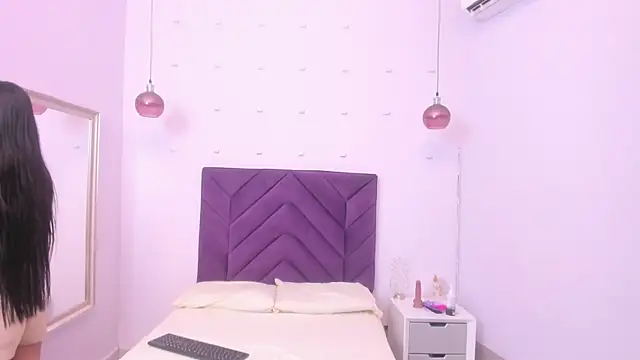 Snapshot of Nahomycarterr chatting on October 13, 7:36 pm Nahomycarterr online show from October 13, 7:36 pm